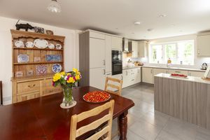 Kitchen/Diner- click for photo gallery